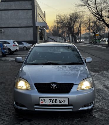 королла 2010: Toyota Corolla: 2004 г., 1.5 л, Автомат, Бензин