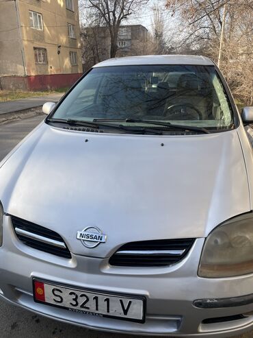 Nissan: Nissan Almera Tino: 2001 г., 1.8 л, Механика, Бензин, Минивэн