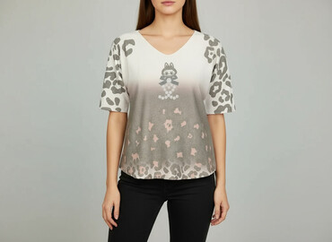 t shirty z piórami: Жіноча блуза, розмір L на lalafo.pl t shirty z piórami: Жіноча блуза, розмір L