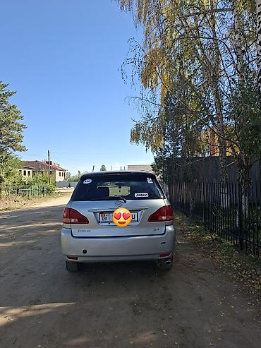Продажа авто: Toyota Ipsum: 2002 г., 2.4 л, Автомат, Бензин, Минивэн — 3