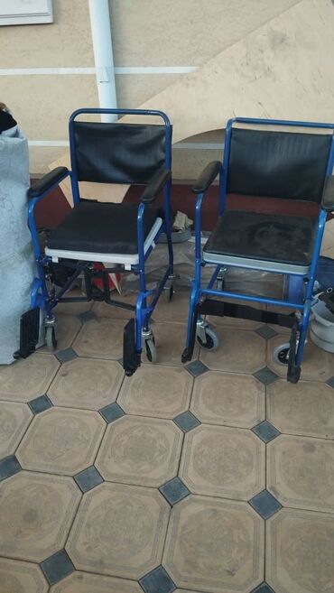 Биотуалеты для людей с инвалидностью: Инвалидные кресла-туалеты на колесах (несколько комплектов и — 14