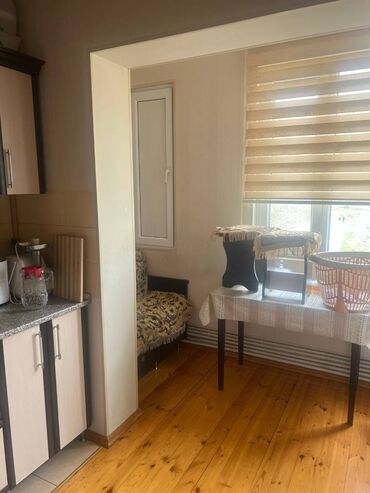 Köhnə tikili: Bakı, Günəşli, 4 otaqlı, Köhnə tikili, 95 kv. m — 5