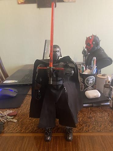 Uşaq dünyası: Ulduz Müharibələri mövzulu Kylo Ren fiquru - Detallı dizayn: qara — 1