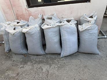 kreditle stroy material: Torbalarda yığılmış keramzit 1kise 15azn — 1