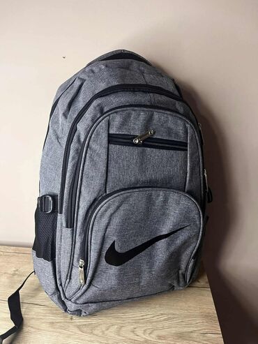 Ostale dečije stvari: Muški i ženski rančevi ✨ Nike, Karl Lagerfeld, Adidas, Gues 🔥 Cena — 5