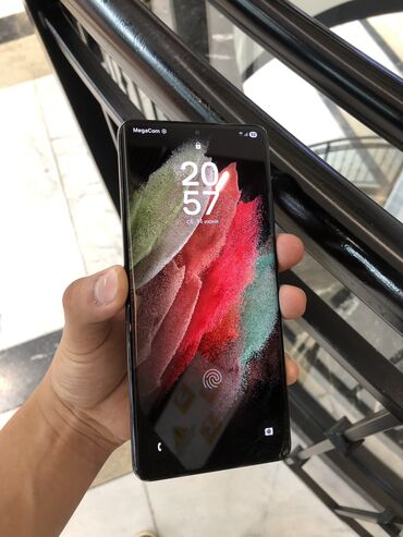 сколько стоят разные телефоны: Samsung Galaxy S21 Ultra 5G, Б/у, 256 ГБ, цвет - Черный