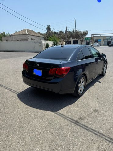 фольксваген поло автомат: Masinin hec bir problemi yoxdu alan adam ustasiyla gelsin real aliciya
