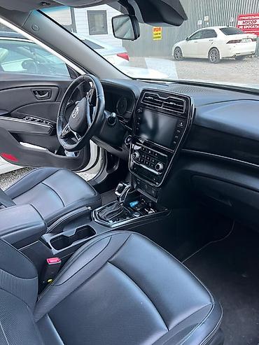 санен тиволи: Ssangyong Tivoli: 2021 г., 1.5 л, Автомат, Бензин, Кроссовер — 8