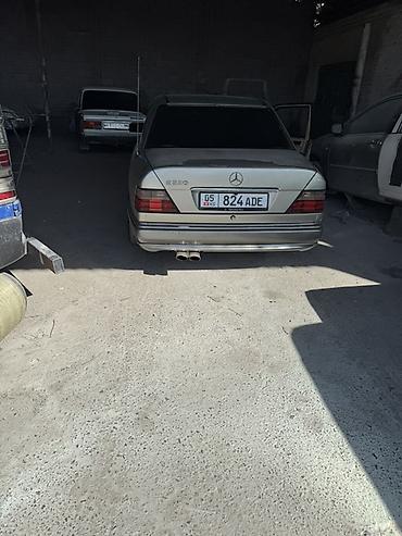 ключ на мерседес: Mercedes-Benz E-Class: 1993 г., 2.2 л, Автомат, Бензин, Седан — 5