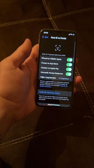 Apple iPhone: IPhone X, 64 GB, Gümüşü, Face ID — 7