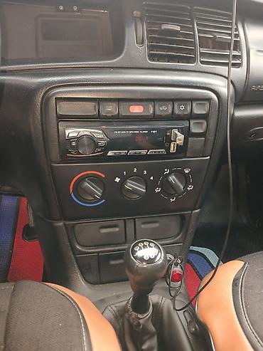 kia optima on fara: Opel Vectra: 1.6 l | 1996 il 359191 km Sedan — 6