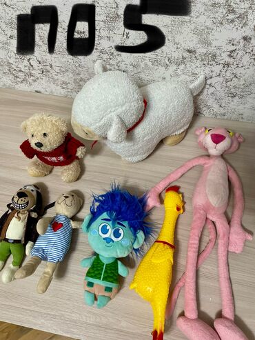 Oyuncaqlar: Мягкие игрушки Микки и гуффи продаю только вместе за 15 манат (без — 9