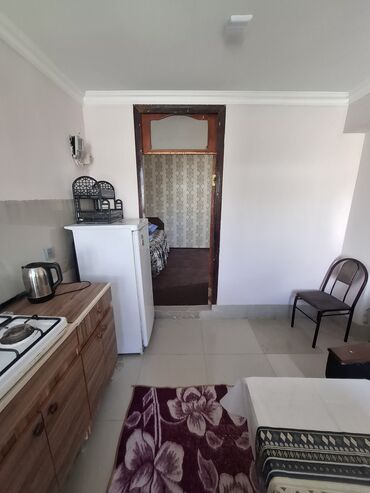 дом на колесах в баку аренда: 2 комнаты, 50 м², Средний ремонт at lalafo.az дом на колесах в баку аренда: 2 комнаты, 50 м², Средний ремонт