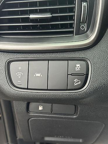 Kia: Kia Sorento: 2019 г., 2 л, Автомат, Дизель, Кроссовер — 13