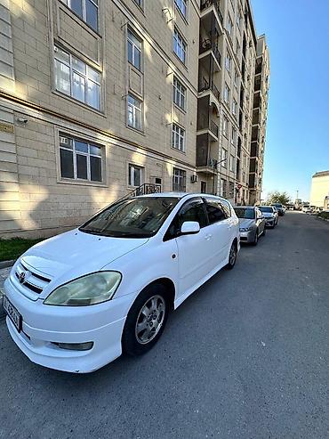 уза: Toyota Ipsum: 2001 г., 2.4 л, Автомат, Бензин, Минивэн — 9
