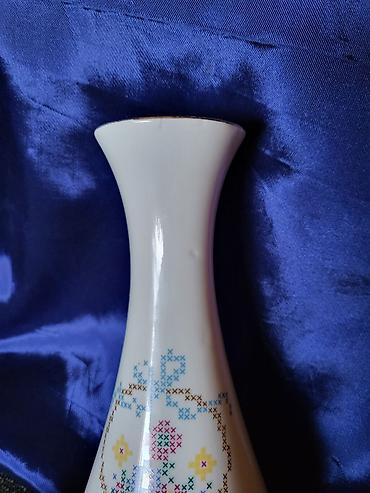 Ostali antikviteti: Vaza KPM porcelan iz 60,70ih.godina. Nemacka vaza bez ostecenja,par — 3