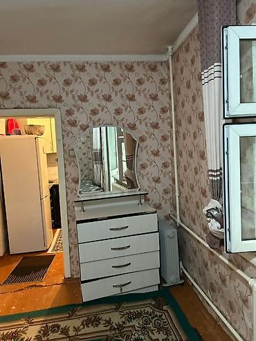 квартира турция: Срочно бугун кочуп чыга турган 2 студент кыз алабыз 2 комнатанын — 2