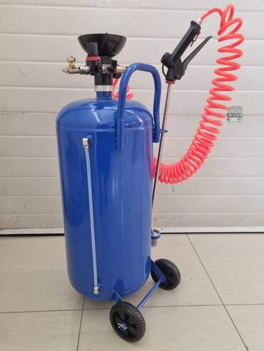 Ostali alati i mašine: Prodajem novu i kvalitetnu bocu za bezkontaktno pranje auta - ponemat — 2