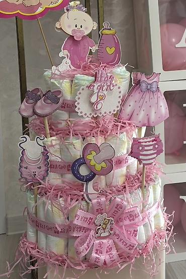 it səkilləri: Qız uşağı üçün “Diaper Cake” – bəzəkli bez tortu 90+ pampers islenib — 1