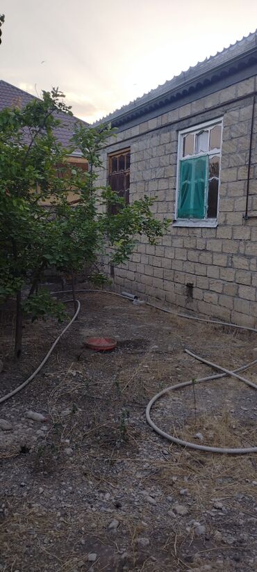 Həyət evləri və villaların satışı: 3 otaqlı, 100 kv. m, Kredit yoxdur, Orta təmir — 9