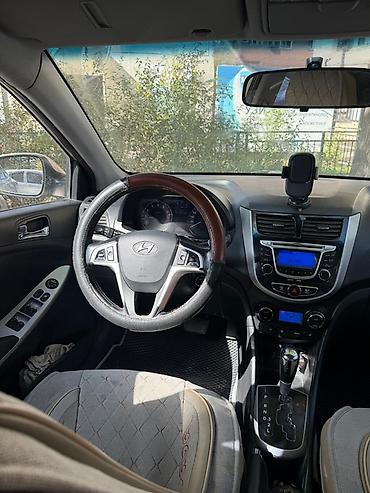 hyndai matrix: Hyundai Solaris: 2012 г., 1.6 л, Автомат, Бензин, Седан — 6