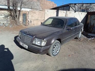 Mercedes-Benz: Mercedes-Benz E-Class: 1993 г., 3.2 л, Механика, Бензин, Седан