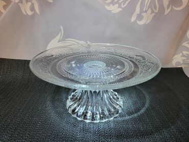 Ostalo posuđe: Bombonijera nova,vintaz staklena. Bombonijera perfektna sve na njoj — 3