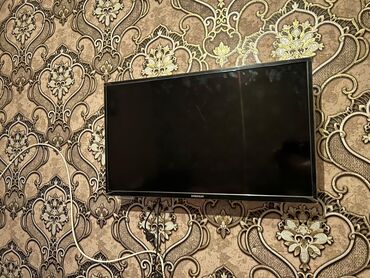 услуги домработницы в баку: 82 ekran smart tv satilir📍tam iwlek📍170azn✅Unvan Qaracuxur 1650 Aylin💥