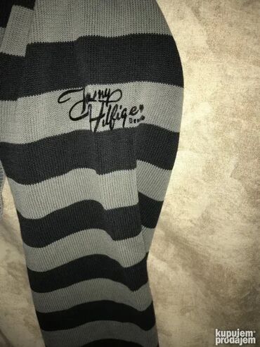 Džemperi: Original TOMMY HILFIGER dzemper M / L NOV 100% cotton Ramena 47cm — 12