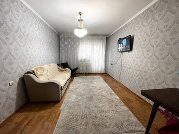 Продажа квартир: 3 комнаты, 70 м², Индивидуалка, 5 этаж, Косметический ремонт