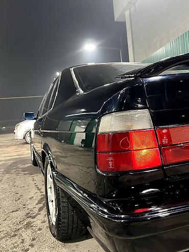 BMW: BMW 5 series: 1992 г., 3.2 л, Механика, Бензин, Седан — 9