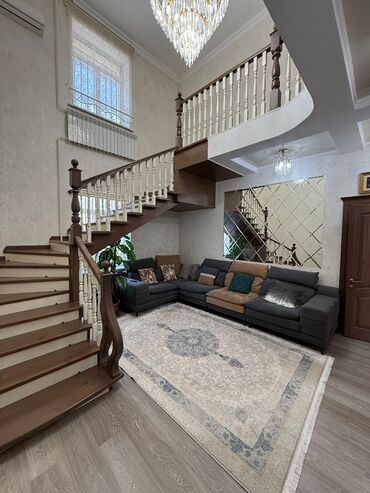 дом 4 комнаты: Дом, 220 м², 4 комнаты