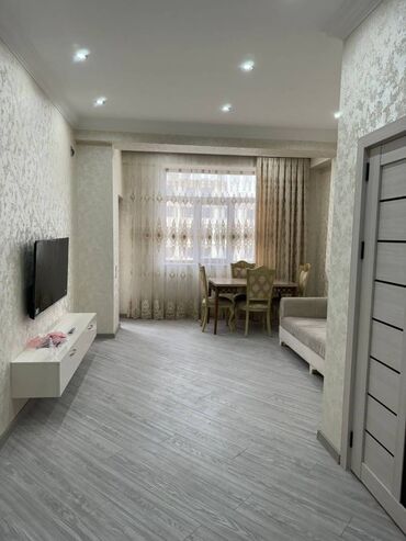 Uzunmüddətli kirayə mənzillər: Bakixanov Aygün Mall yanında mənzil kirayə verilir. Mərtəbə 21/15 — 19