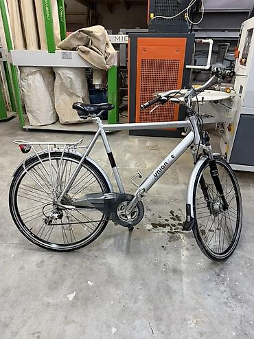 velosiped kameri: Б/у Городской велосипед 28", скоростей: 8, Самовывоз, Платная доставка — 3