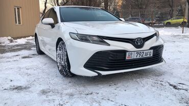 Toyota: Toyota Camry: 2018 г., 2.5 л, Автомат, Бензин, Седан