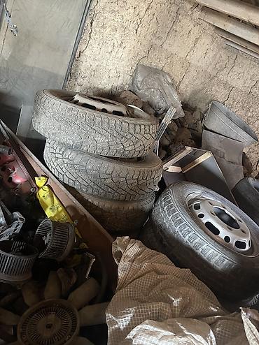 Шины: Салам алейкум всем Продаю диски на спринтер Одна скат двух скат всех — 23