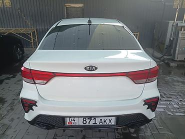 аварийка: Kia Rio: 2018 г., Механика, Бензин, Седан — 3