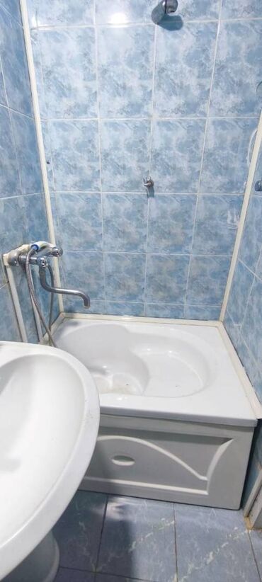 Uzunmüddətli kirayə mənzillər: Yasamal rayonu, Elmlər metrosu və Musabəyov parkı yaxınlığında, 5 — 10