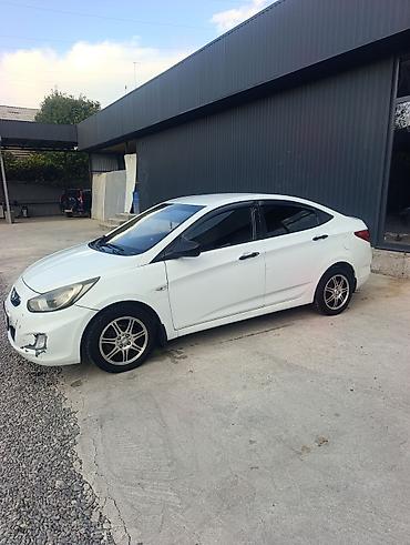 geely 2018: Hyundai Accent: 2014 г., 1.4 л, Автомат, Бензин, Седан — 2