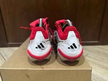 адидасы: Оригинальные футбольные бутсы Adidas Predator (FG) торг уместен — 2