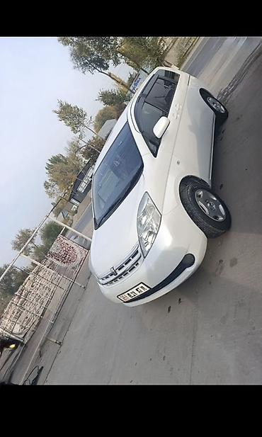 toyota cami: Toyota Isis: 2005 г., Автомат, Бензин, Минивэн — 3