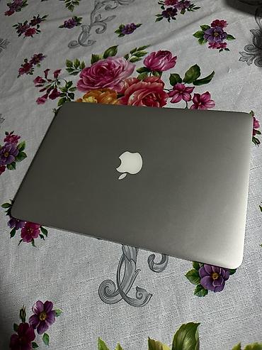 Ноутбуки Apple (MacBook): Apple MacBook (серебристый алюминиевый) Продаю MacBook Pro Retina — 1