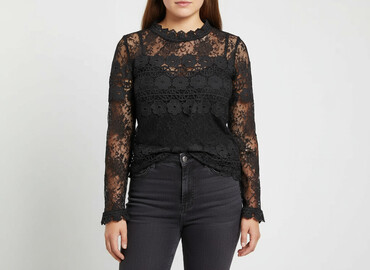 Women: Women's blouse, size 2XL