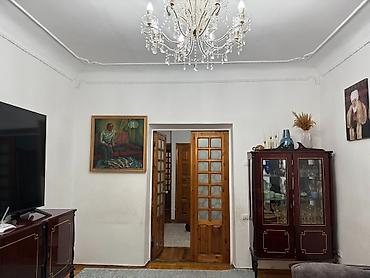 Продажа квартир: 4 комнаты, 88 м², Сталинка, 1 этаж, Косметический ремонт — 25