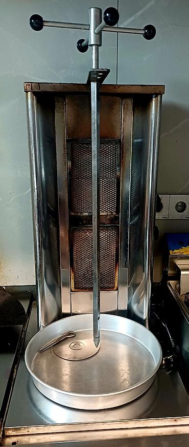 Doner/Kebab vertikal ızgara aparatı - Yanma sistemi: qazla işləyən