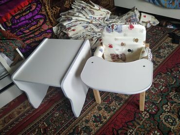 детский стол и стул: Балдар отургучтары Кыздар үчүн, Балдар үчүн, Жаңы