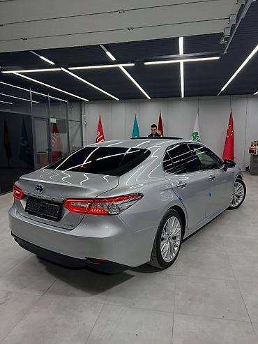 Продажа авто: Toyota Camry: 2020 г., 2.5 л, Автомат, Гибрид, Седан — 2