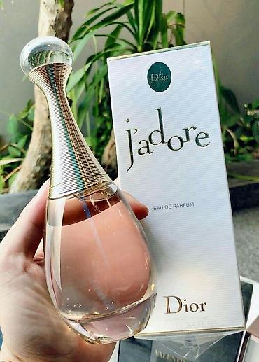 Dior jadore 100ml “J’adore — incəliyin, qadınlığın və zərif gücün