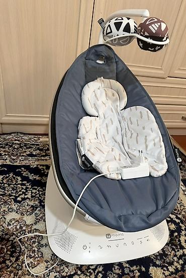 качалка электрическая: Электронная качалка 4moms mamaRoo - Кресло-качалка с электроприводом — 1
