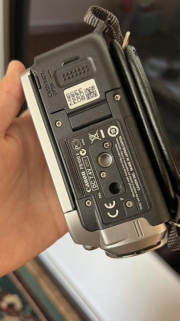 комтер: Видеокамера Canon FS100 (PAL) - Компактная карта-памятьная — 2